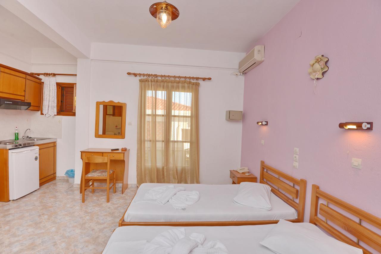 Pension Andromeda Патитири Экстерьер фото